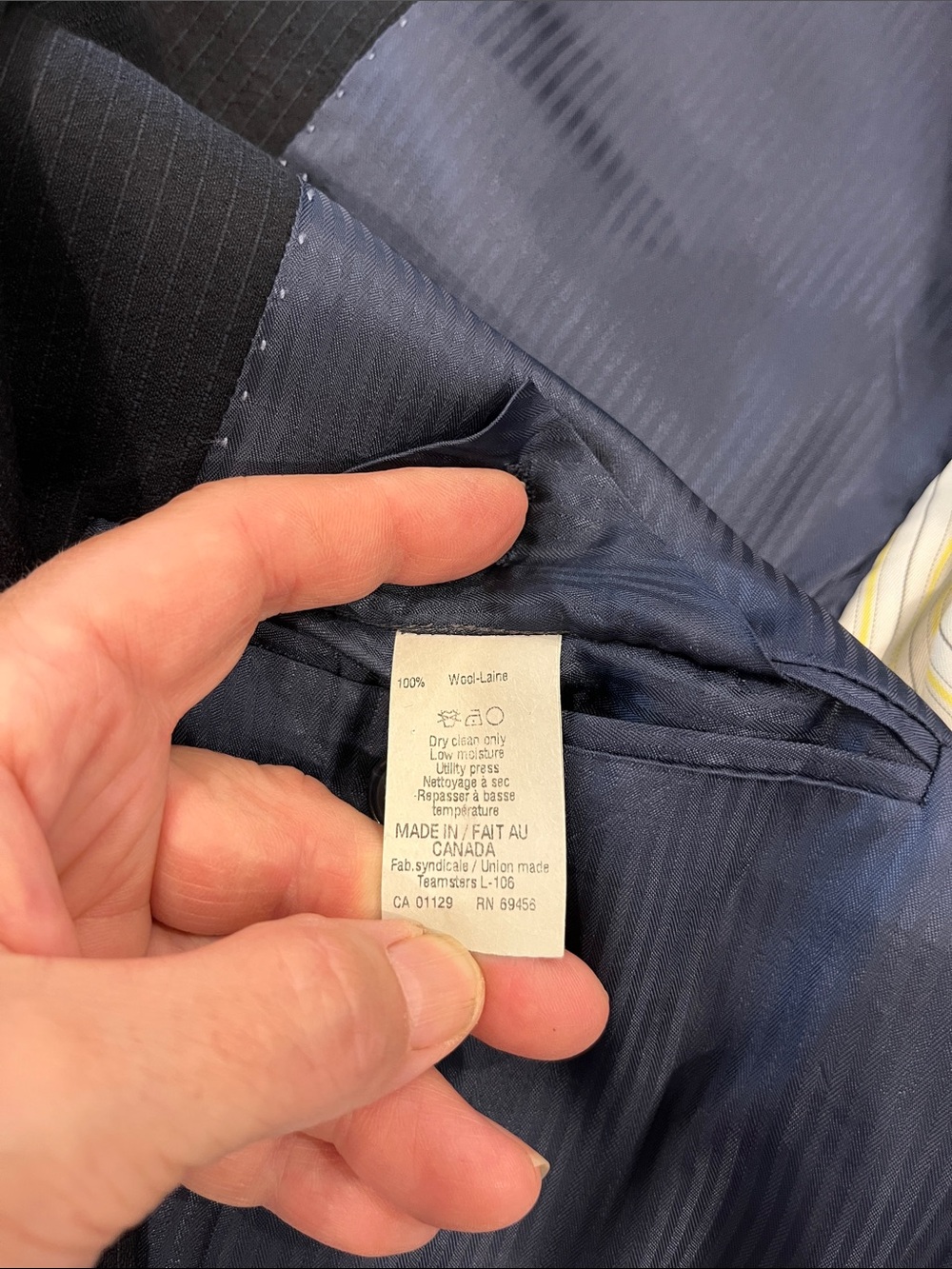 Loro Piana 100% wool fabric Roberto   subtle navy striped 2 button Blazer - Picture 9 of 12